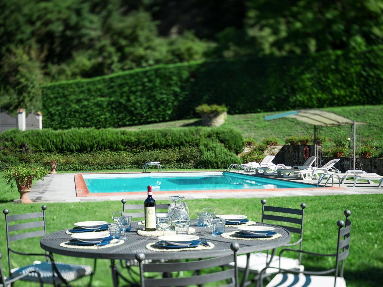 Villa Eleonora Ampinana エクステリア 写真