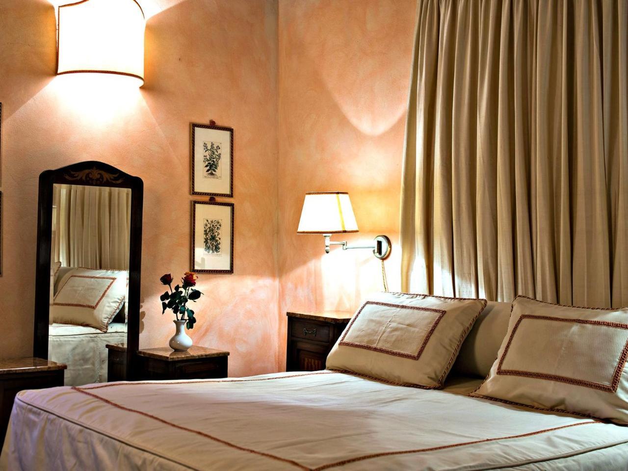 Villa Eleonora Ampinana エクステリア 写真