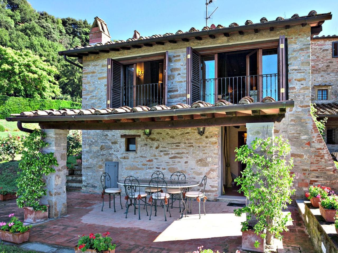 Villa Eleonora Ampinana エクステリア 写真